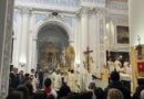 Rogliano, don Mario Rota presiede in Duomo la sua prima Santa Messa. Il video dell’accoglienza